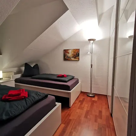 Schickes Studioapartment Mit Balkon