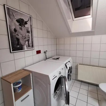 Schickes Studioapartment Mit Balkon * سيغن
