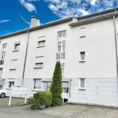 Schickes Studioapartment Mit Balkon شقة سيغن